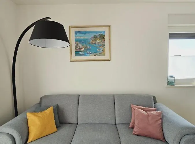 At Glance زادار