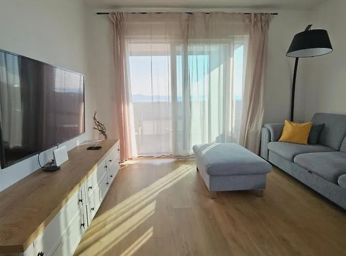 At Glance Apartman Zára