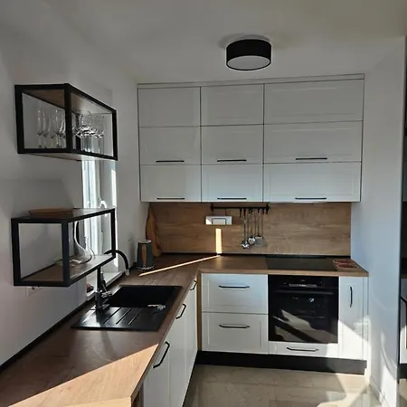 Apartament At Glance *